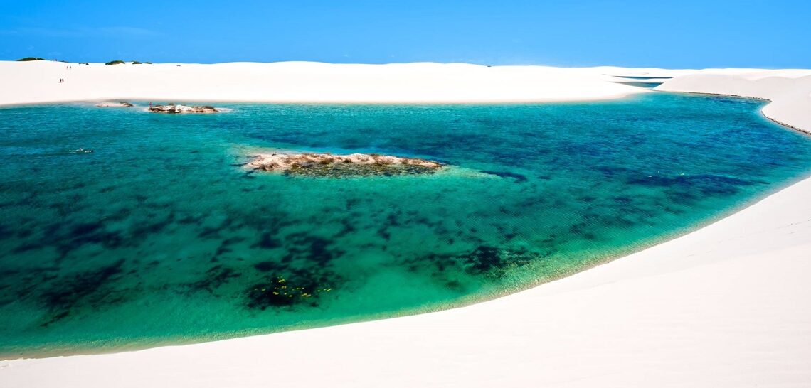 Um Destino, Três Paixões: desvende a Rota das Emoções