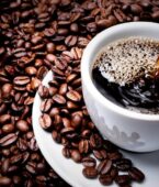 Uma delícia reconfortante e versátil, o cafezinho está presente em 98% dos lares brasileiros