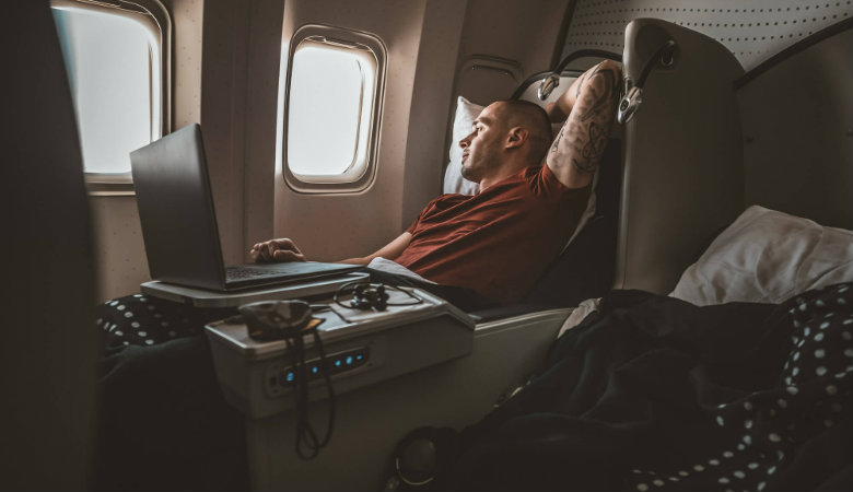 Qual a diferença entre as classes de avião? Aprenda sobre elas aqui!