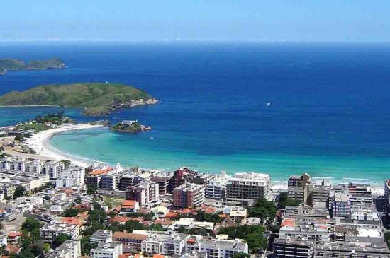 Cabo Frio x Arraial do Cabo – onde vale mais a pena ficar?