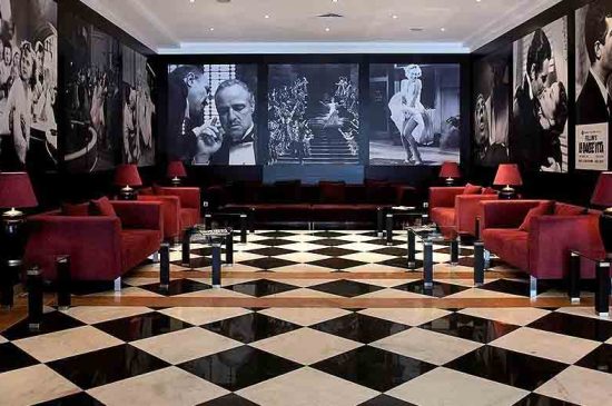 Saiba tudo sobre o hotel Vila Galé Porto, em Portugal!