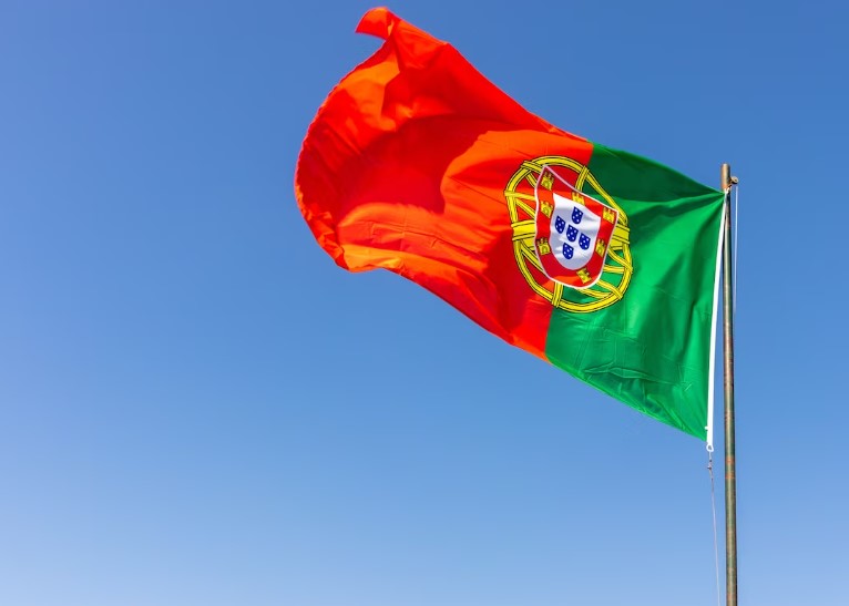 Você sabia? Nossa Senhora é considerada Rainha de Portugal. Descubra como a fé movimenta o país. Você sabia? Nossa Senhora é considerada Rainha de Portugal. Descubra como a fé movimenta o país.