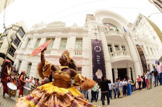 Afroturismo no Brasil: significado, experiências e destinos essenciais Afroturismo no Brasil: significado, experiências e destinos essenciais
