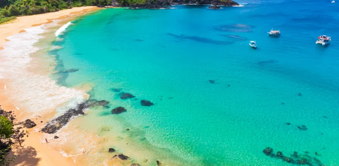 Das 50 melhores praias do mundo, duas estão no Brasil
